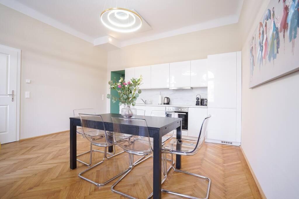 Boutique Suite Near Museum District Wien Ngoại thất bức ảnh
