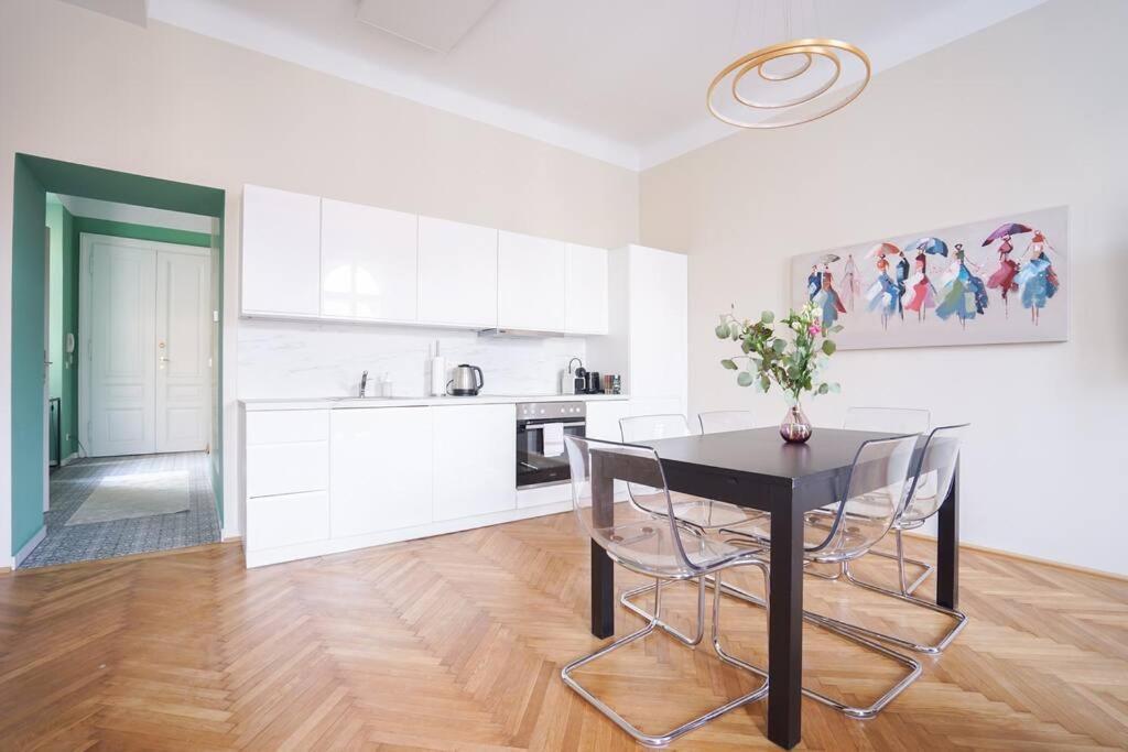 Boutique Suite Near Museum District Wien Ngoại thất bức ảnh